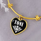 Toni v01w - 18k Gold Finished Heart Pendant Bangle Bracelet