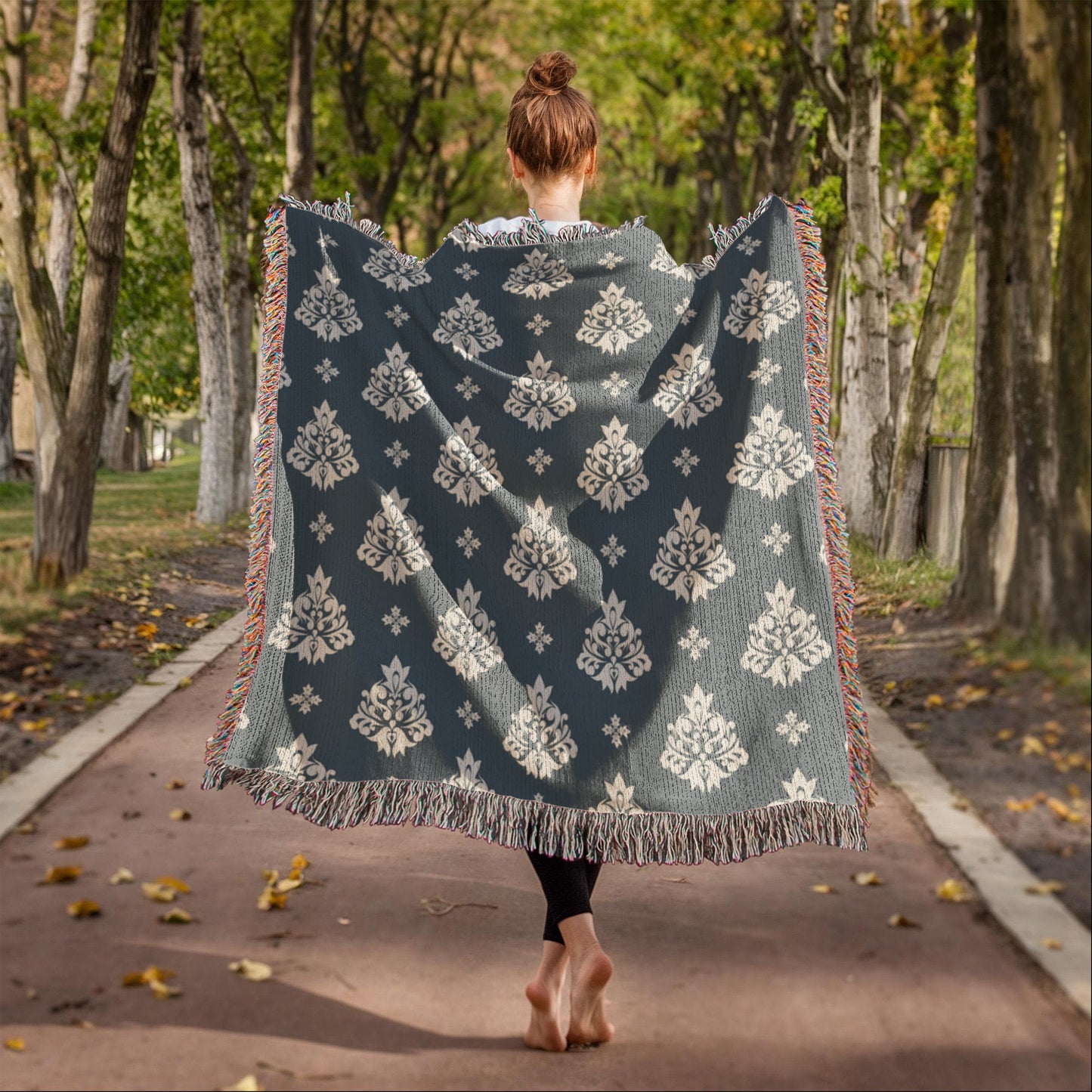 Damask Pattern 035 - 50" x 60" Heirloom Woven Blanket