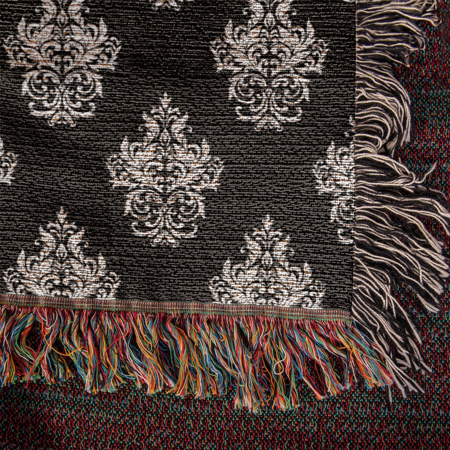 Damask Pattern 018 - 50" x 60" Heirloom Woven Blanket