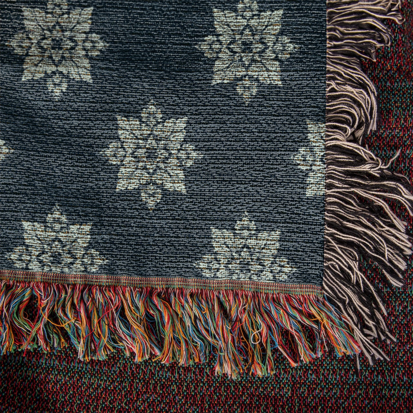 Damask Pattern 024 - 50" x 60" Heirloom Woven Blanket