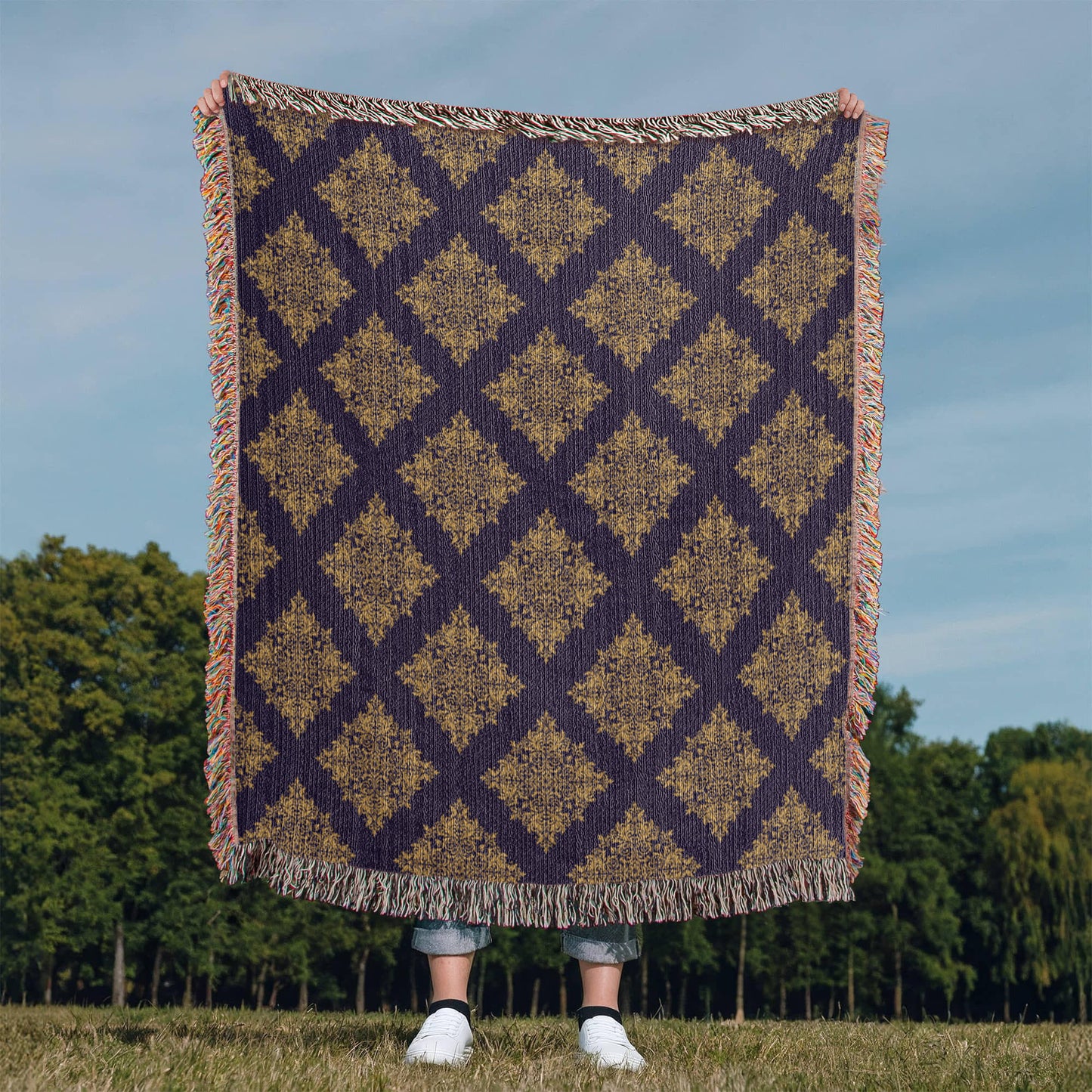 Damask Pattern 016 - 50" x 60" Heirloom Woven Blanket