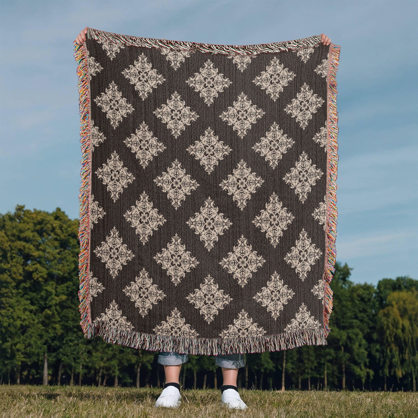 Damask Pattern 017 - 50" x 60" Heirloom Woven Blanket