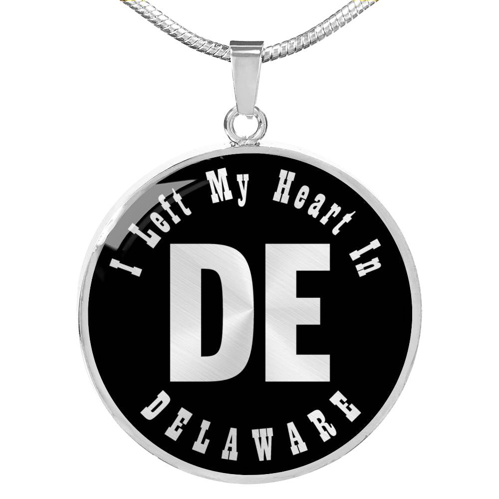 Heart In Delaware v02 - Luxury Necklace