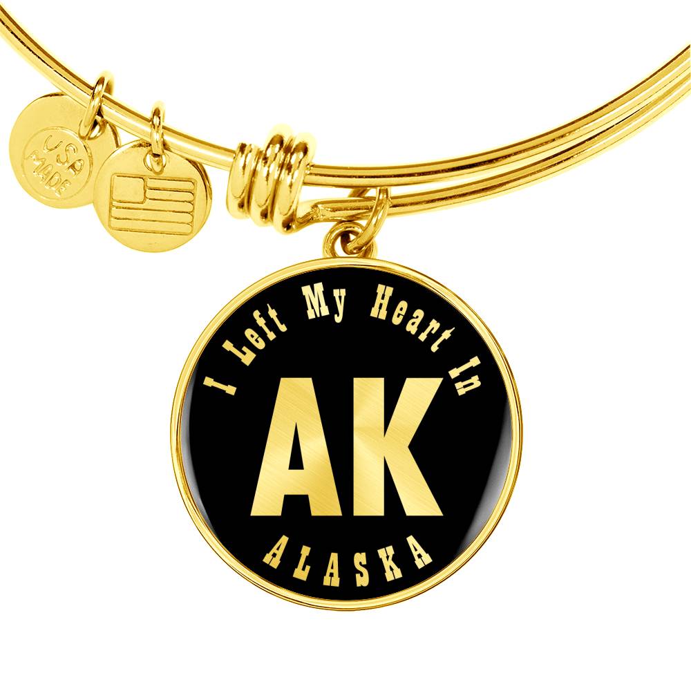 Heart In Alaska v02 - 18k Gold Finished Bangle Bracelet