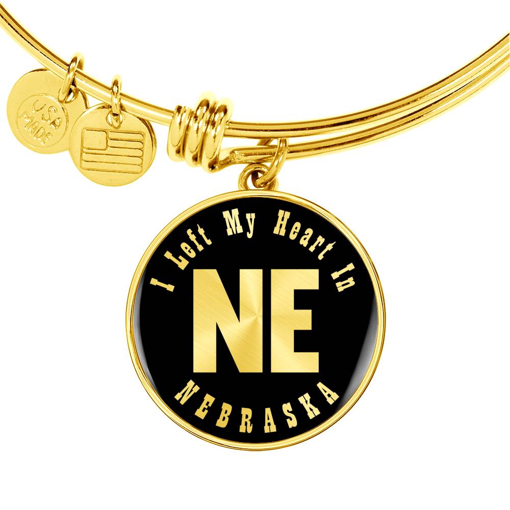 Heart In Nebraska v02 - 18k Gold Finished Bangle Bracelet