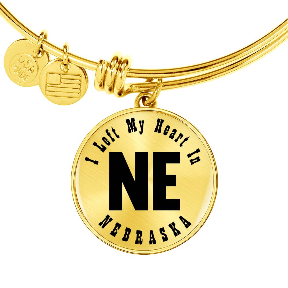 Heart In Nebraska v01 - 18k Gold Finished Bangle Bracelet