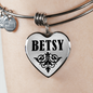 Betsy  v01 - Heart Pendant Bangle Bracelet