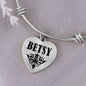 Betsy  v01 - Heart Pendant Bangle Bracelet