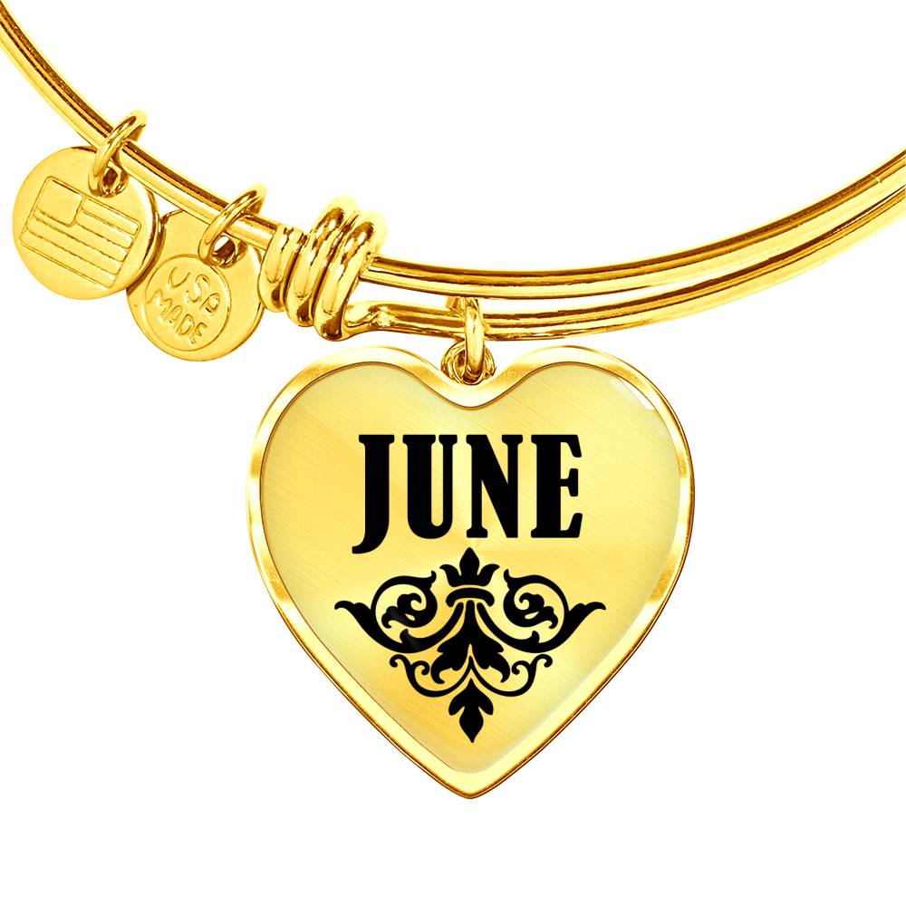 June v01 - 18k Gold Finished Heart Pendant Bangle Bracelet
