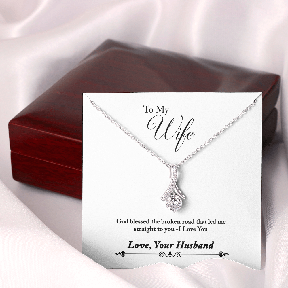 006 To My Wife - Alluring Beauty Necklace With Mahogany Style Luxury Box