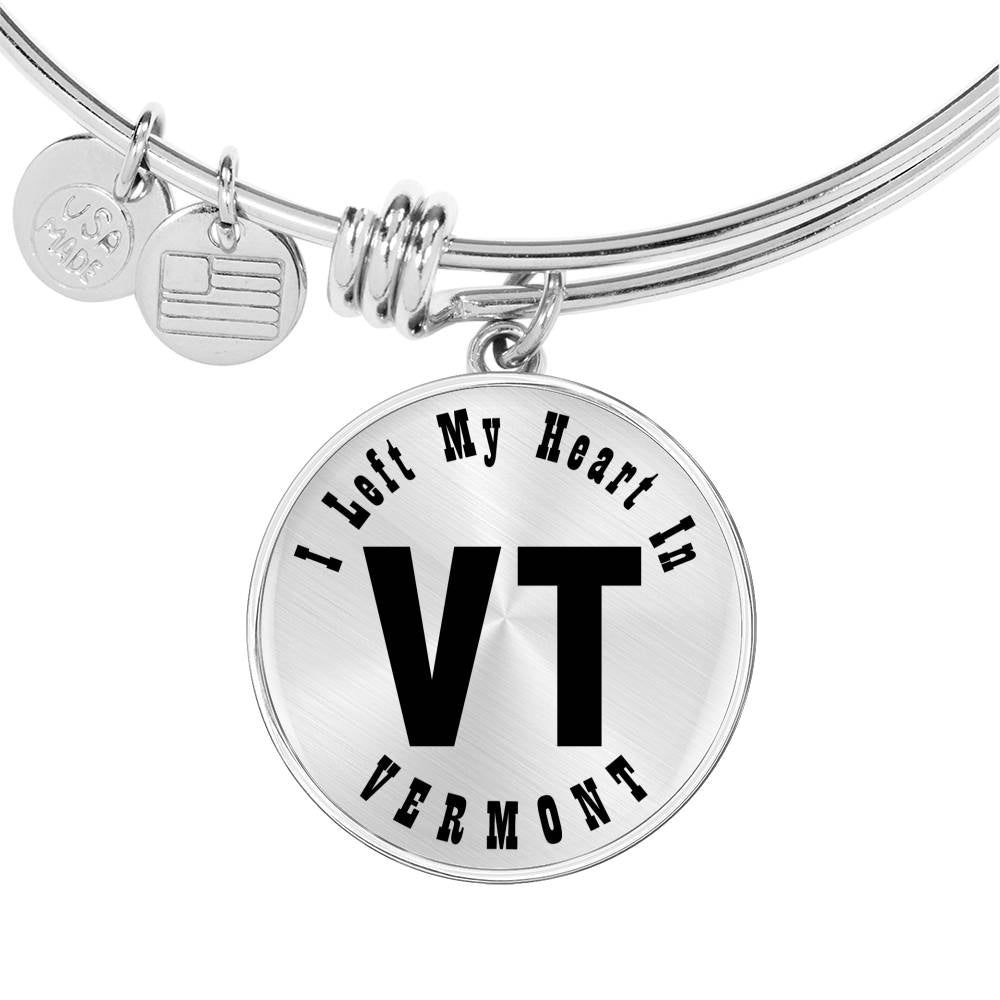 Heart In Vermont v01 - Bangle Bracelet