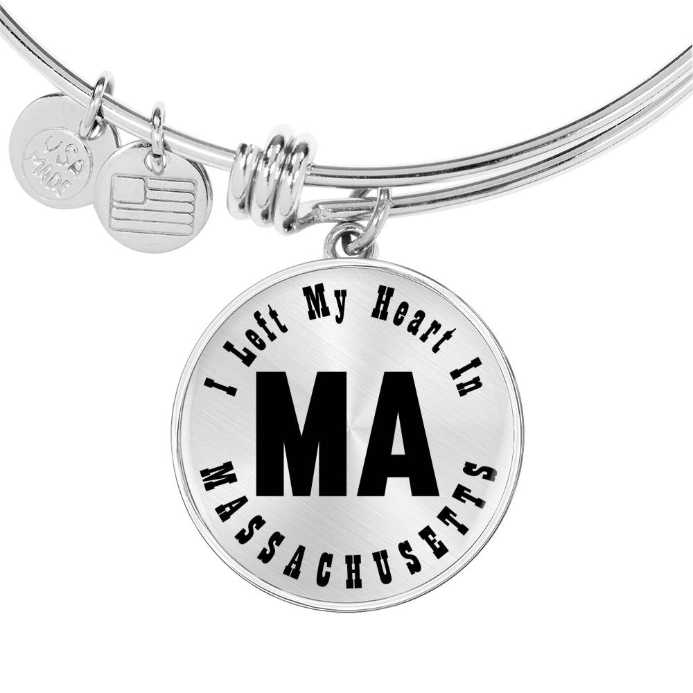 Heart In Massachusetts v01 - Bangle Bracelet