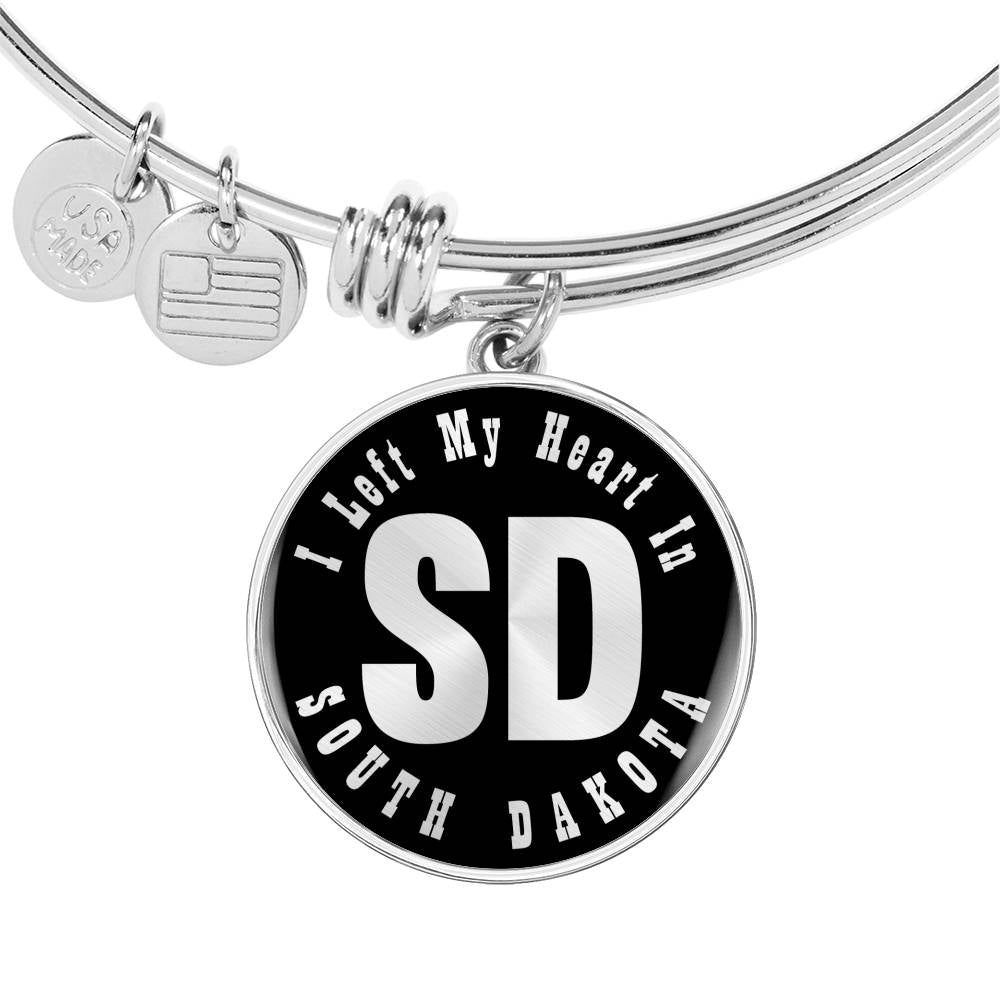Heart In South Dakota v02 - Bangle Bracelet