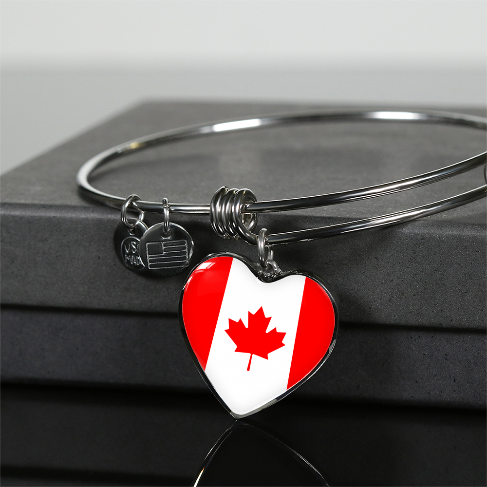 Canadian Flag - Heart Pendant Bangle Bracelet