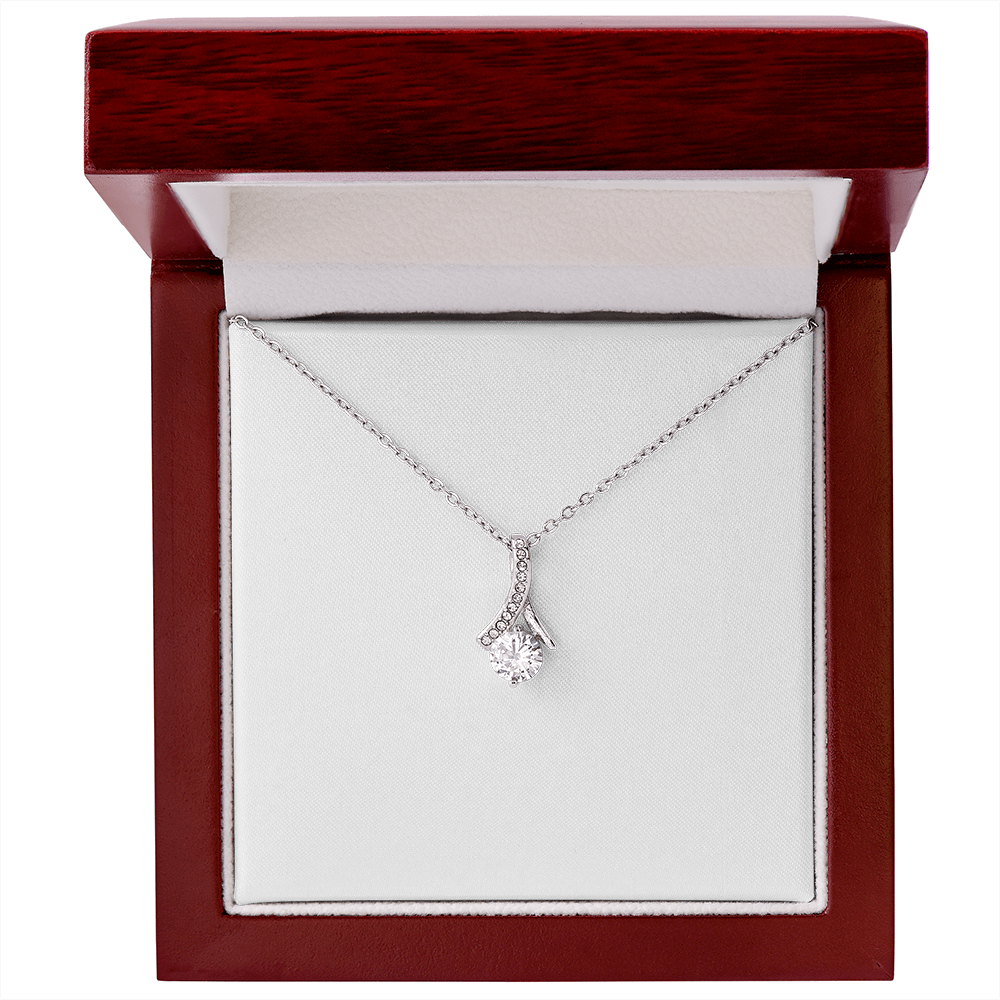 Alluring Beauty Necklace With Mahogany Style Luxury Box