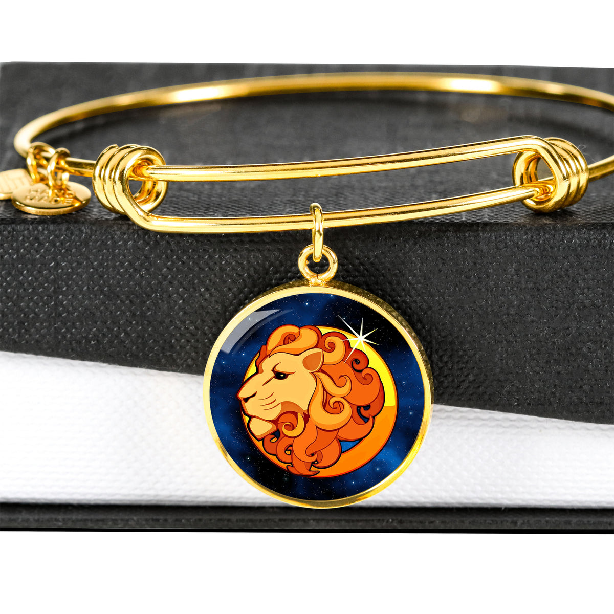 Zodiac Sign Leo - 18k Gold Finished Bangle Bracelet