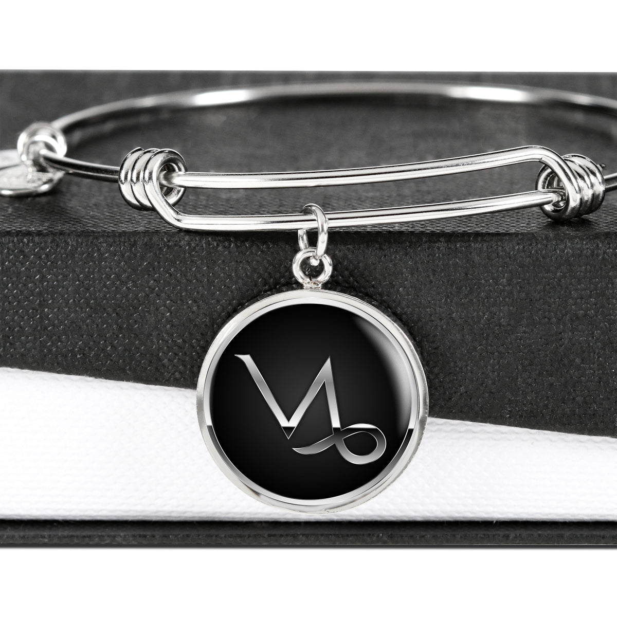 Zodiac Sign Capricorn v2 - Bangle Bracelet